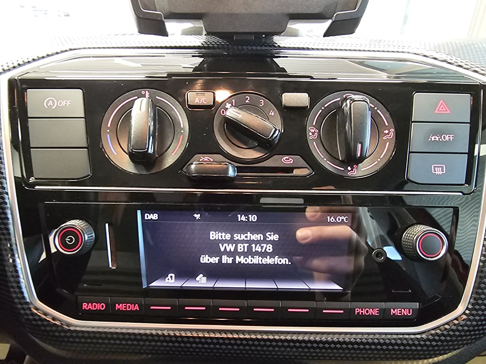 VW up!  bei Hoffmann Automobile in Wolfsburg kaufen und sofort mitnehmen - Bild 11