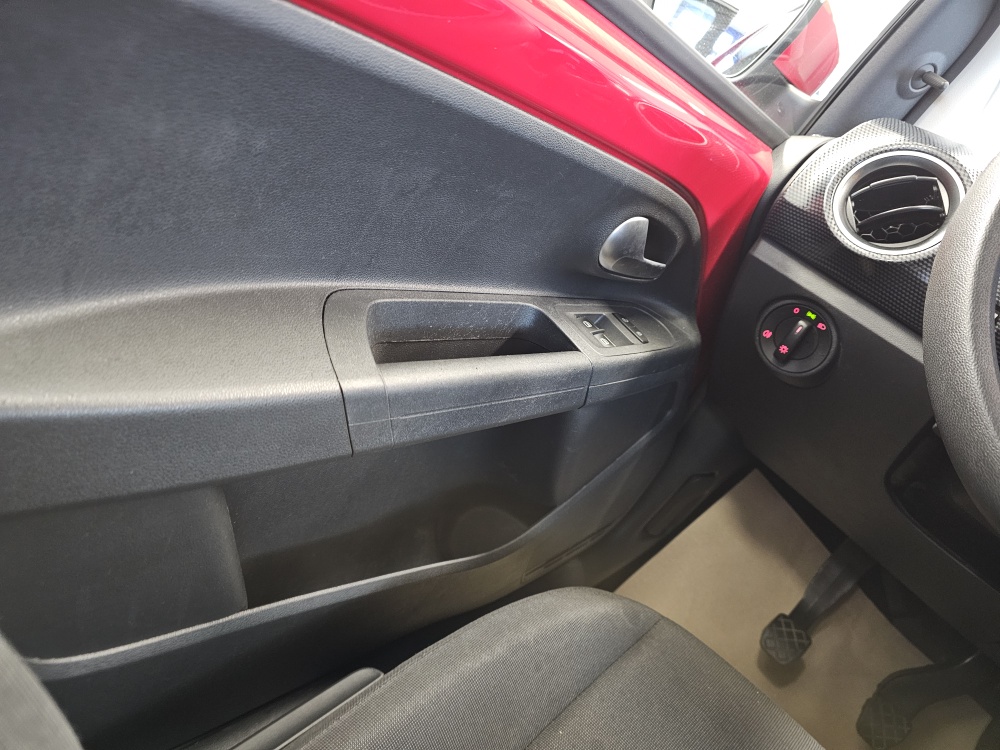 VW up!  bei Hoffmann Automobile in Wolfsburg kaufen und sofort mitnehmen - Bild 13