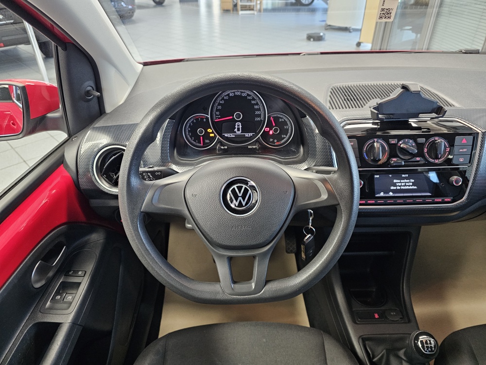 VW up!  bei Hoffmann Automobile in Wolfsburg kaufen und sofort mitnehmen - Bild 14