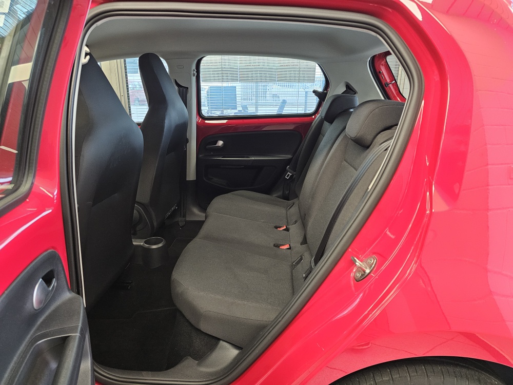 VW up!  bei Hoffmann Automobile in Wolfsburg kaufen und sofort mitnehmen - Bild 6
