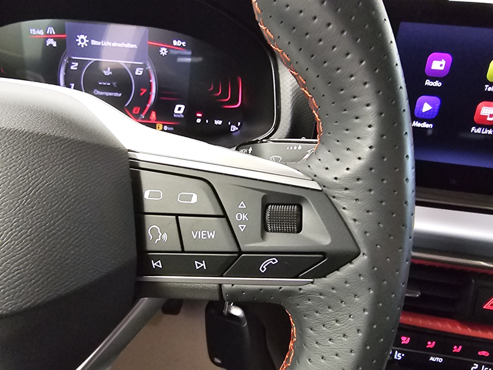 Seat Arona  bei Hoffmann Automobile in Wolfsburg kaufen und sofort mitnehmen - Bild 18