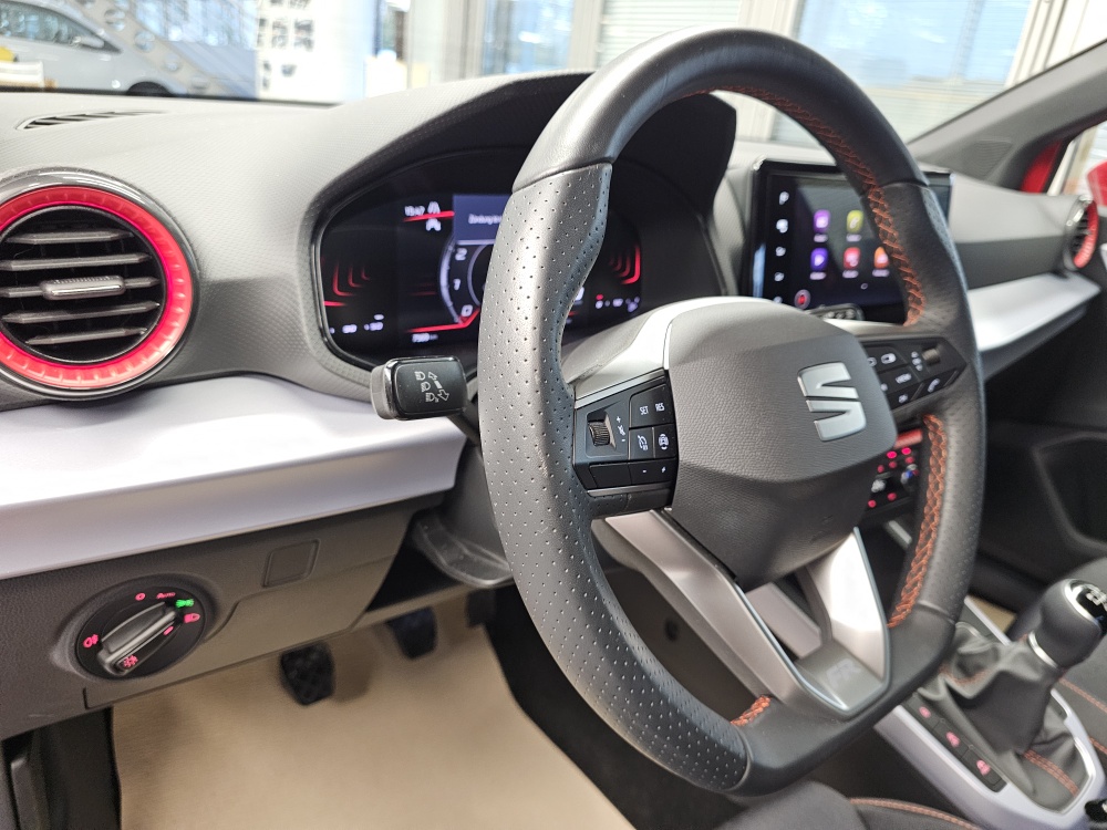 Seat Arona  bei Hoffmann Automobile in Wolfsburg kaufen und sofort mitnehmen - Bild 22