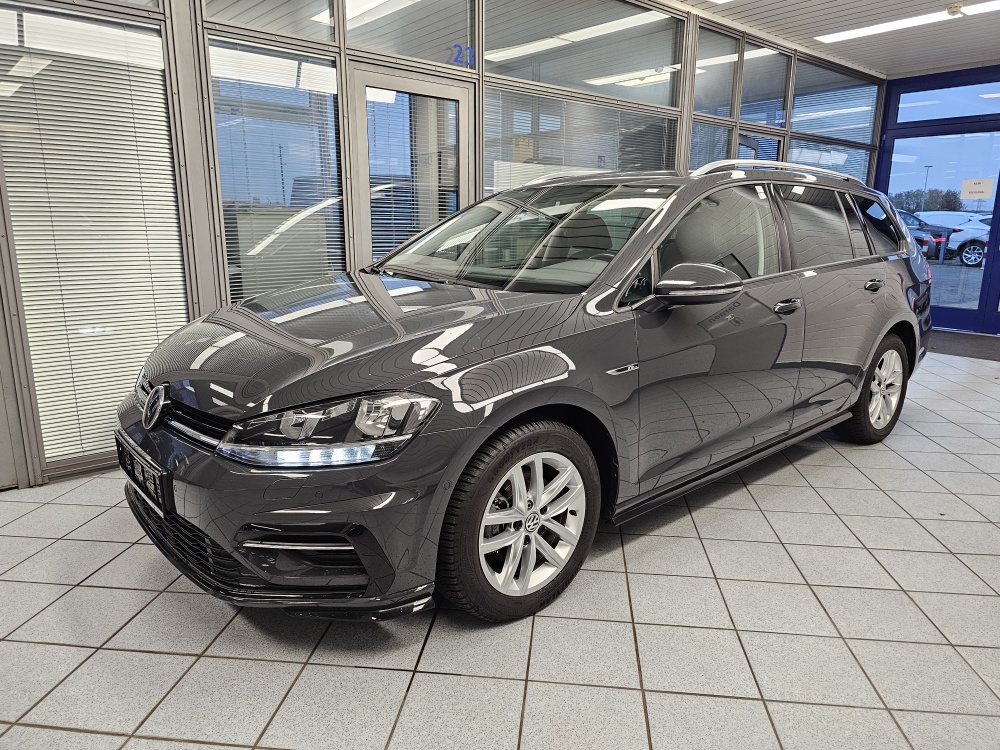 VW Golf Variant R-Line für nur 17.900,- € bei Hoffmann Automobile in Wolfsburg kaufen und sofort mitnehmen