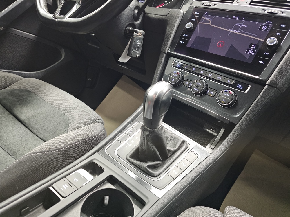 VW Golf Variant  bei Hoffmann Automobile in Wolfsburg kaufen und sofort mitnehmen - Bild 6