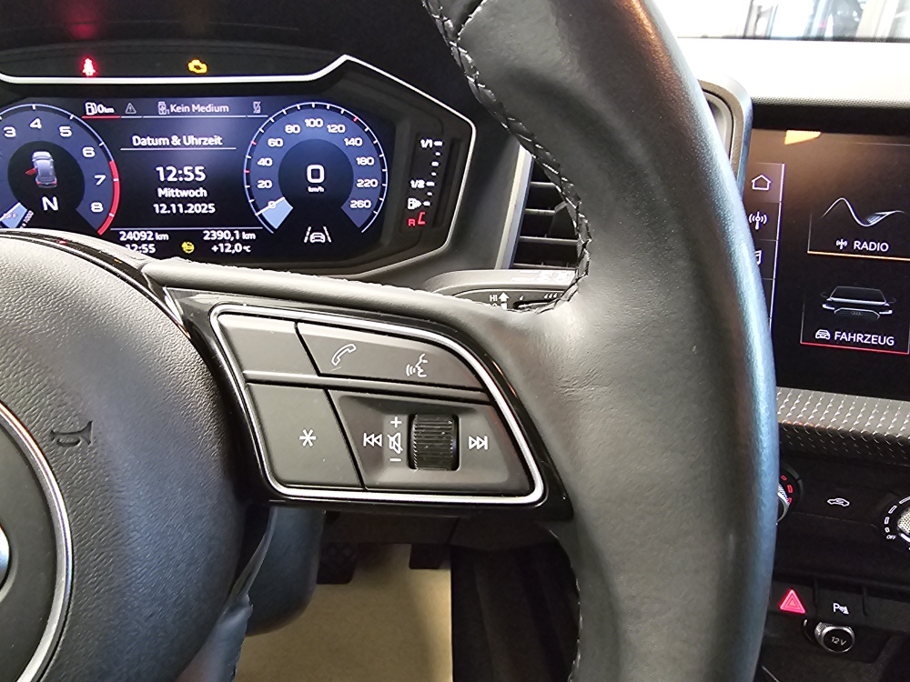 Audi A1 Sportback  bei Hoffmann Automobile in Wolfsburg kaufen und sofort mitnehmen - Bild 17