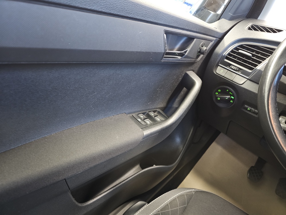 Skoda Fabia Combi  bei Hoffmann Automobile in Wolfsburg kaufen und sofort mitnehmen - Bild 15