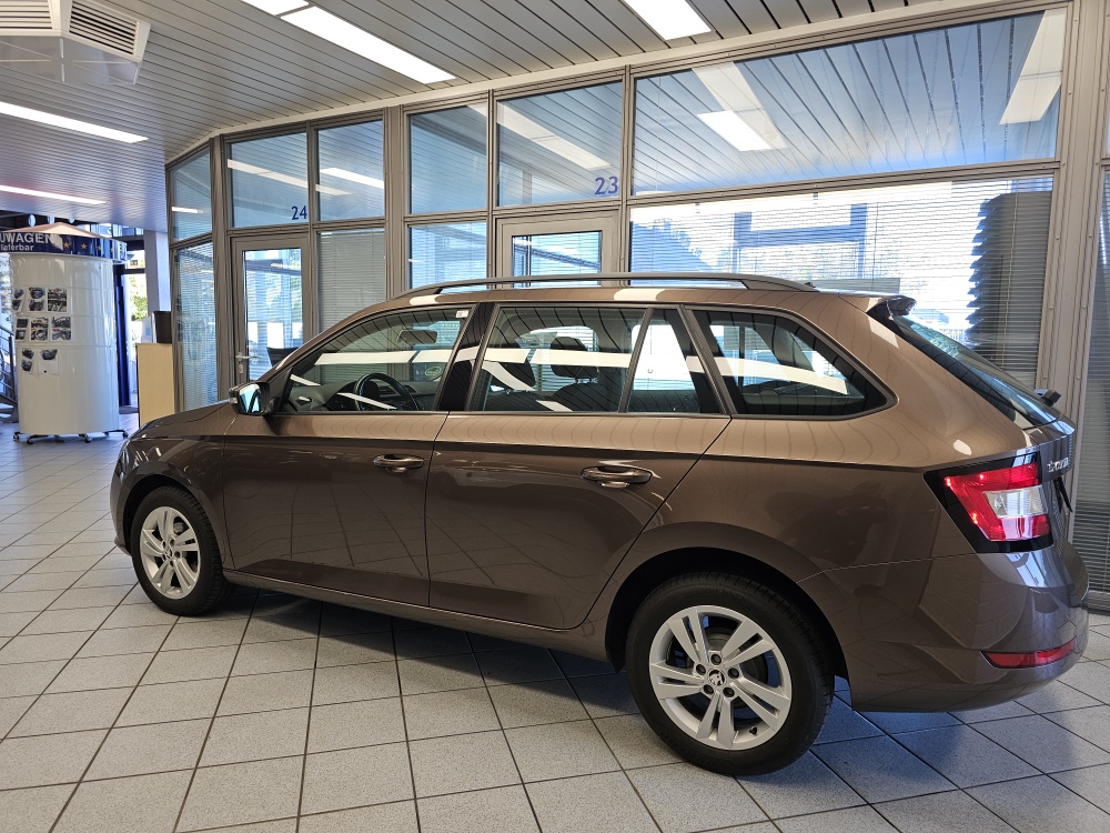 Skoda Fabia Combi  bei Hoffmann Automobile in Wolfsburg kaufen und sofort mitnehmen - Bild 20