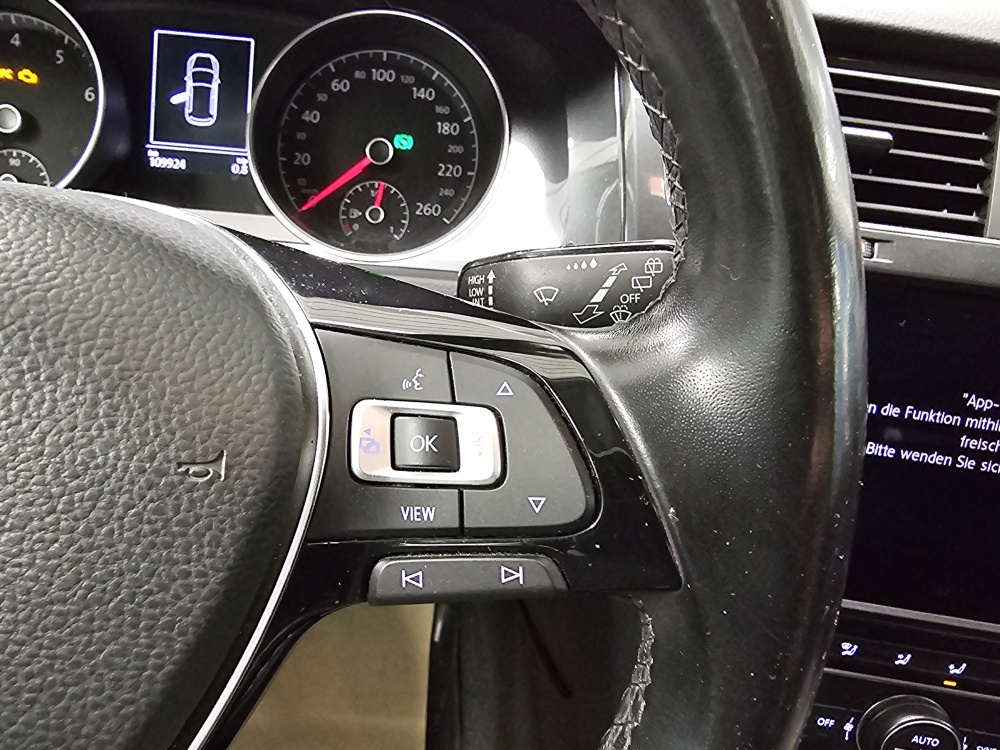 VW Golf  bei Hoffmann Automobile in Wolfsburg kaufen und sofort mitnehmen - Bild 17