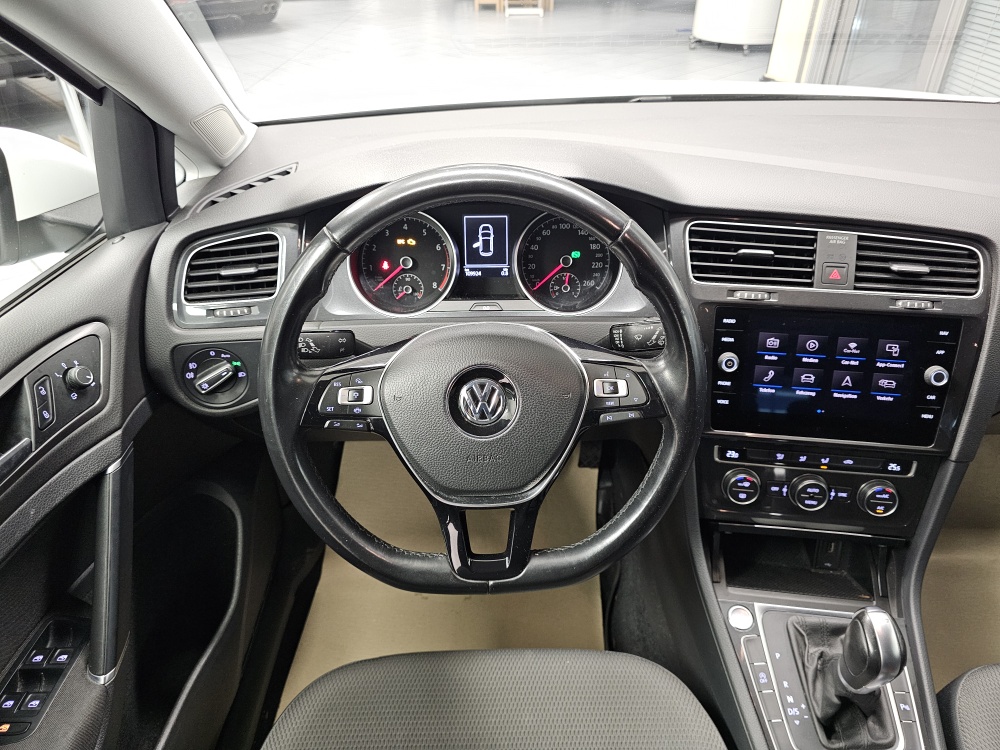 VW Golf  bei Hoffmann Automobile in Wolfsburg kaufen und sofort mitnehmen - Bild 20