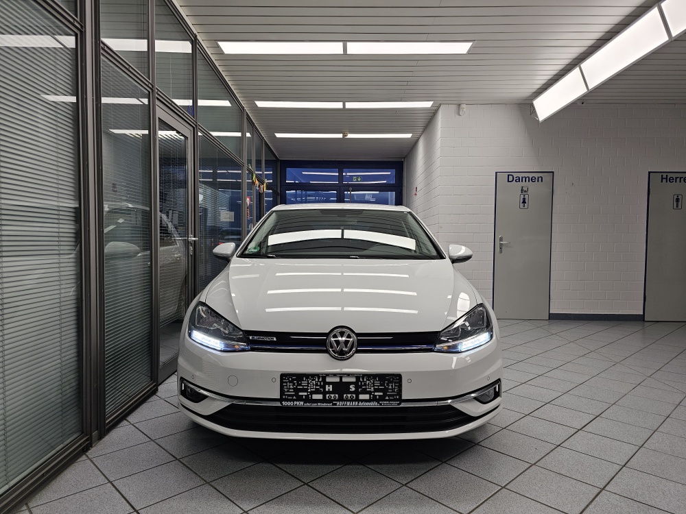 VW Golf  bei Hoffmann Automobile in Wolfsburg kaufen und sofort mitnehmen - Bild 26