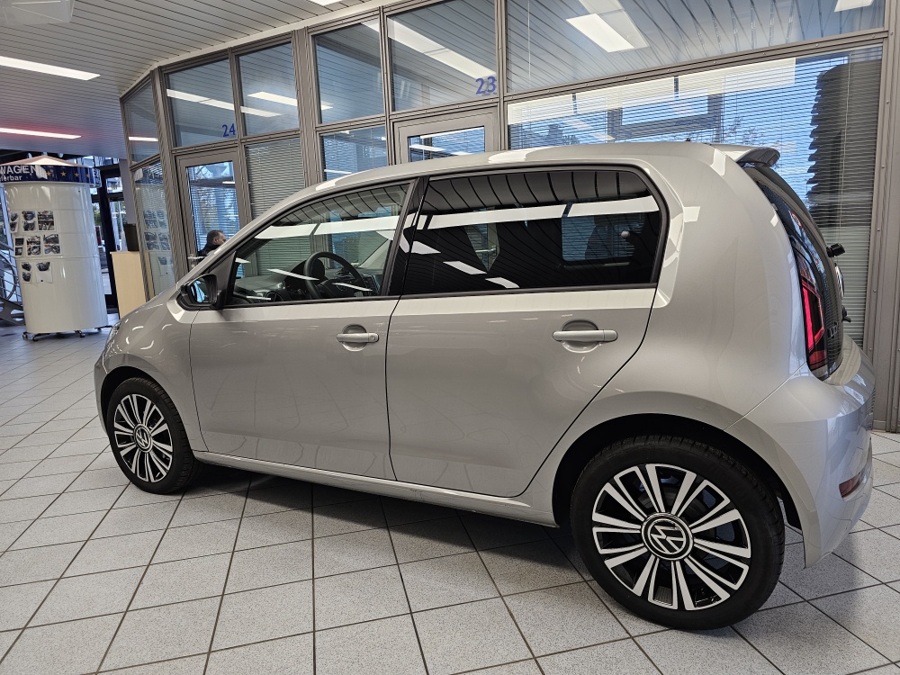 VW up!  bei Hoffmann Automobile in Wolfsburg kaufen und sofort mitnehmen - Bild 17