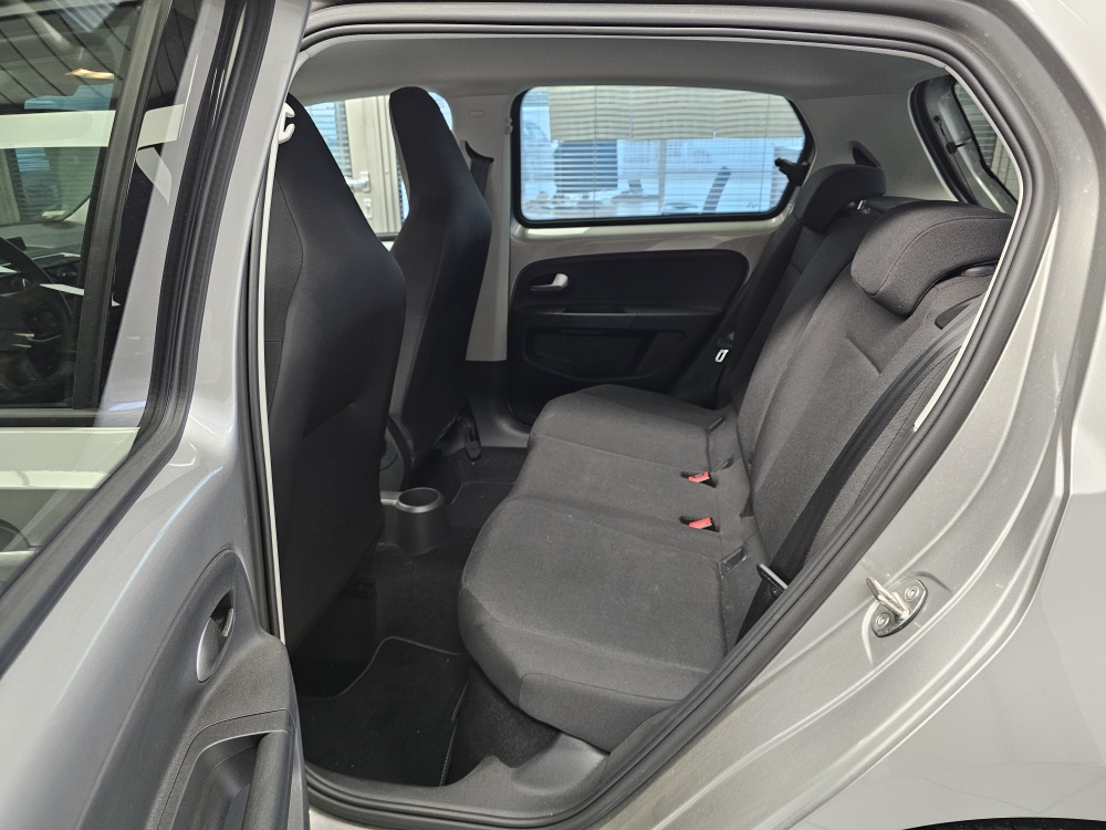 VW up!  bei Hoffmann Automobile in Wolfsburg kaufen und sofort mitnehmen - Bild 4