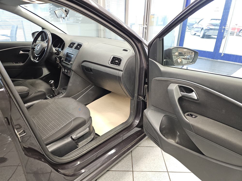 VW Polo  bei Hoffmann Automobile in Wolfsburg kaufen und sofort mitnehmen - Bild 17