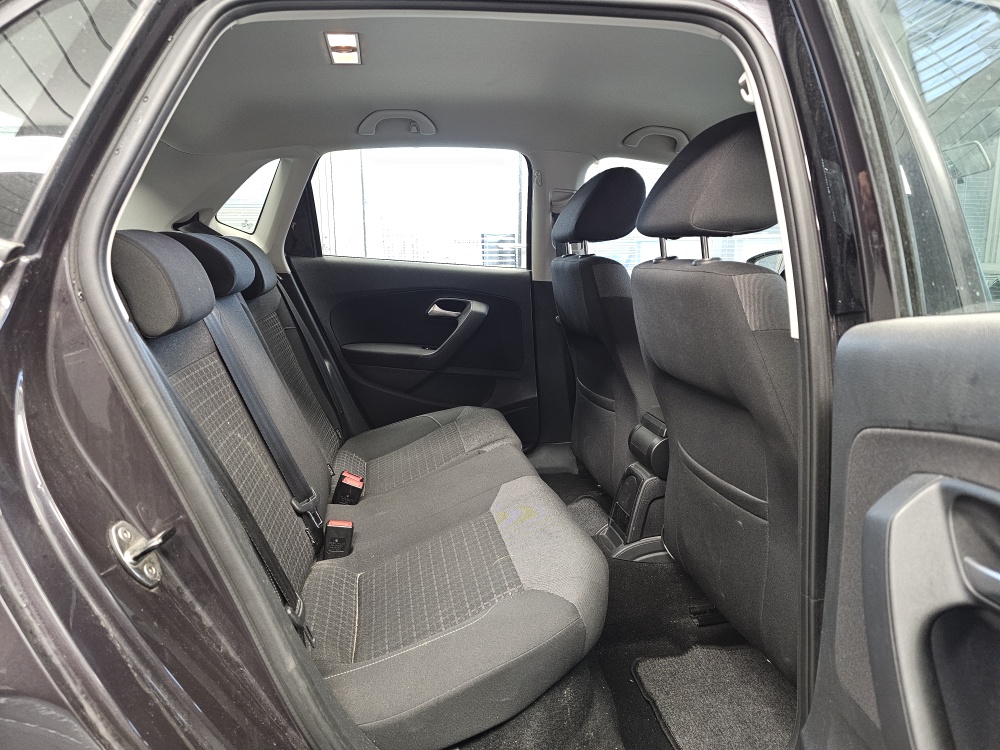 VW Polo  bei Hoffmann Automobile in Wolfsburg kaufen und sofort mitnehmen - Bild 4