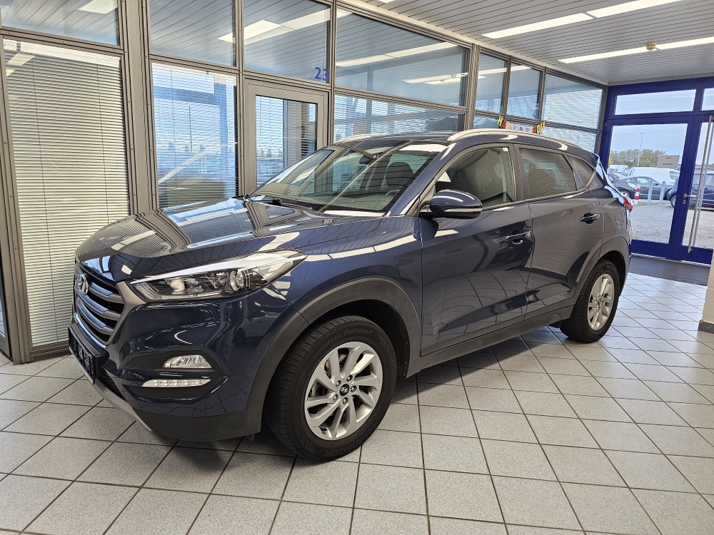 Hyundai Tucson Select für nur 12.900,- € bei Hoffmann Automobile in Wolfsburg kaufen und sofort mitnehmen