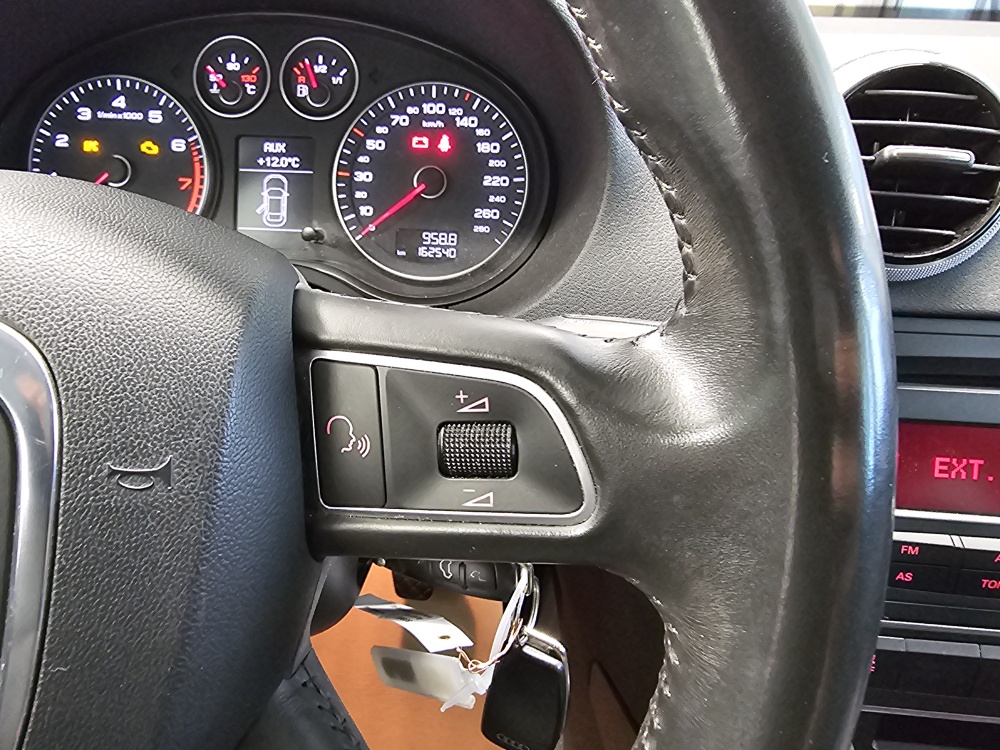 Audi A3 Sportback  bei Hoffmann Automobile in Wolfsburg kaufen und sofort mitnehmen - Bild 10