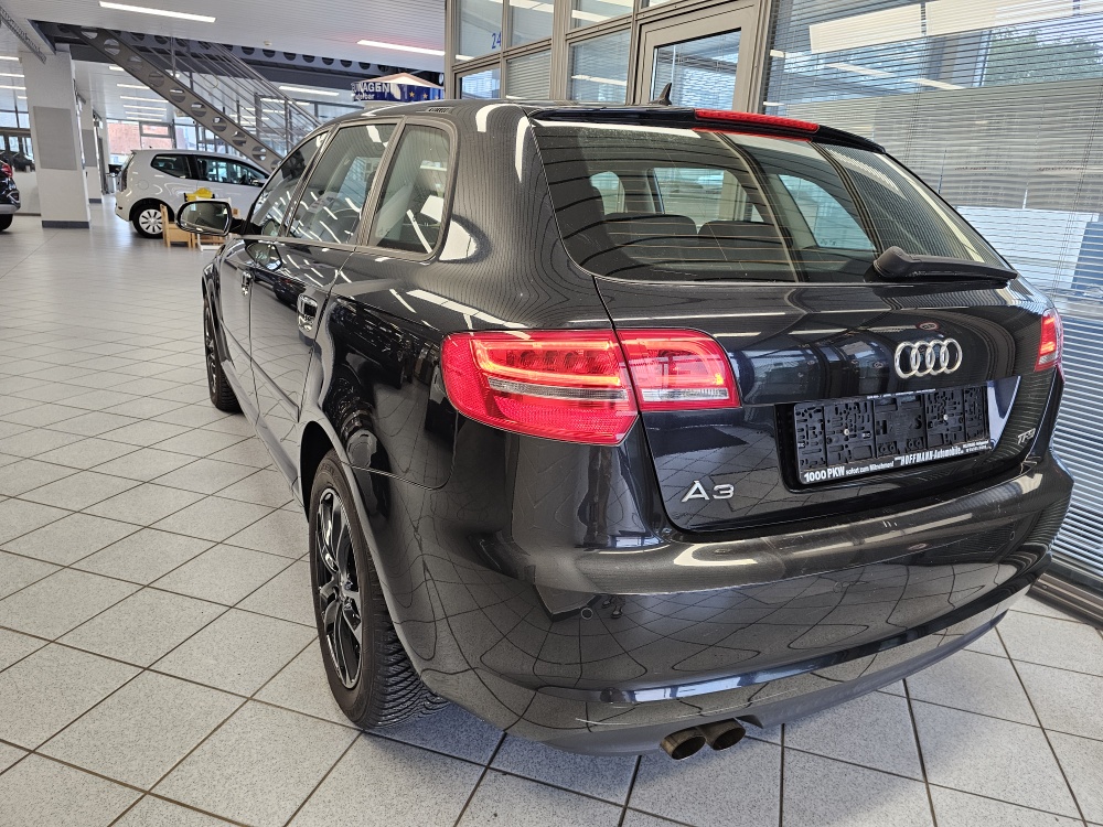 Audi A3 Sportback  bei Hoffmann Automobile in Wolfsburg kaufen und sofort mitnehmen - Bild 3