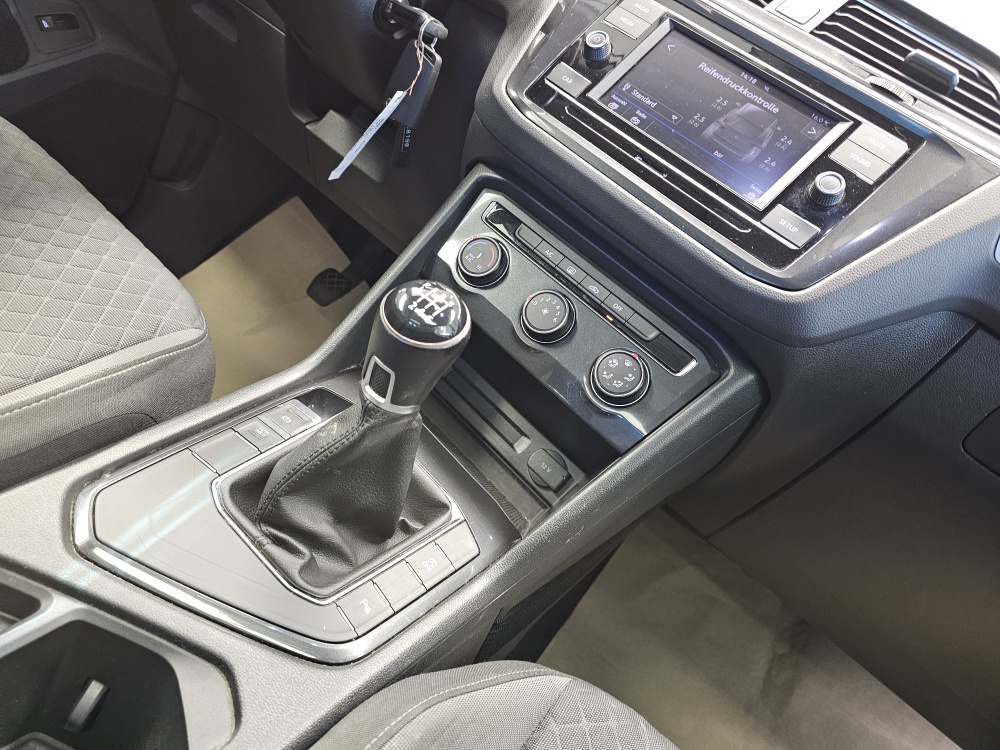 VW Tiguan  bei Hoffmann Automobile in Wolfsburg kaufen und sofort mitnehmen - Bild 10