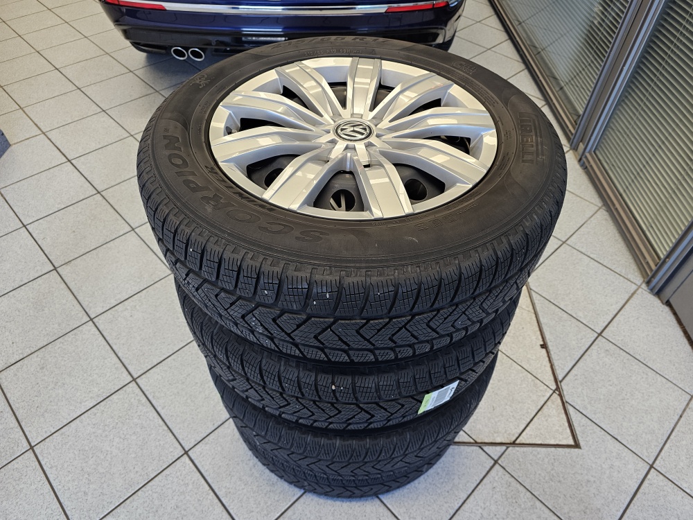 VW Tiguan  bei Hoffmann Automobile in Wolfsburg kaufen und sofort mitnehmen - Bild 4