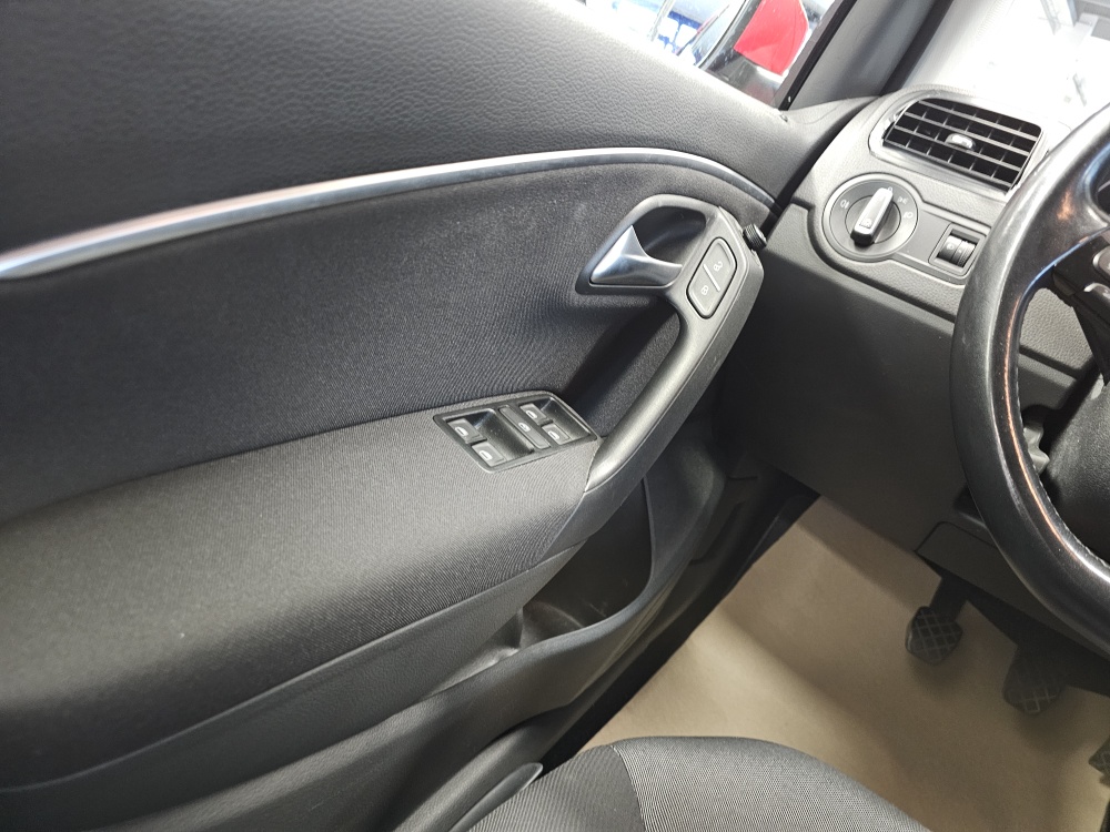 VW Polo  bei Hoffmann Automobile in Wolfsburg kaufen und sofort mitnehmen - Bild 14