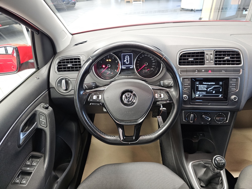 VW Polo  bei Hoffmann Automobile in Wolfsburg kaufen und sofort mitnehmen - Bild 15