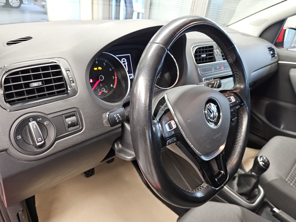 VW Polo  bei Hoffmann Automobile in Wolfsburg kaufen und sofort mitnehmen - Bild 16