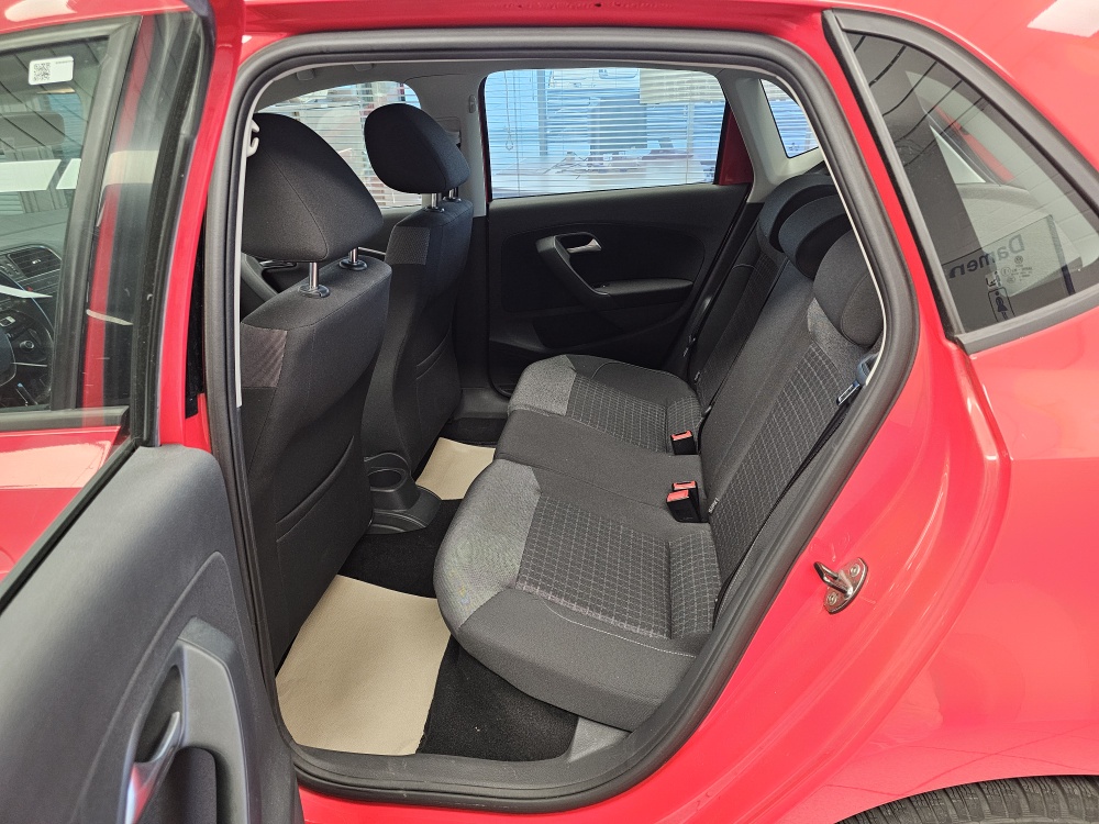 VW Polo  bei Hoffmann Automobile in Wolfsburg kaufen und sofort mitnehmen - Bild 4