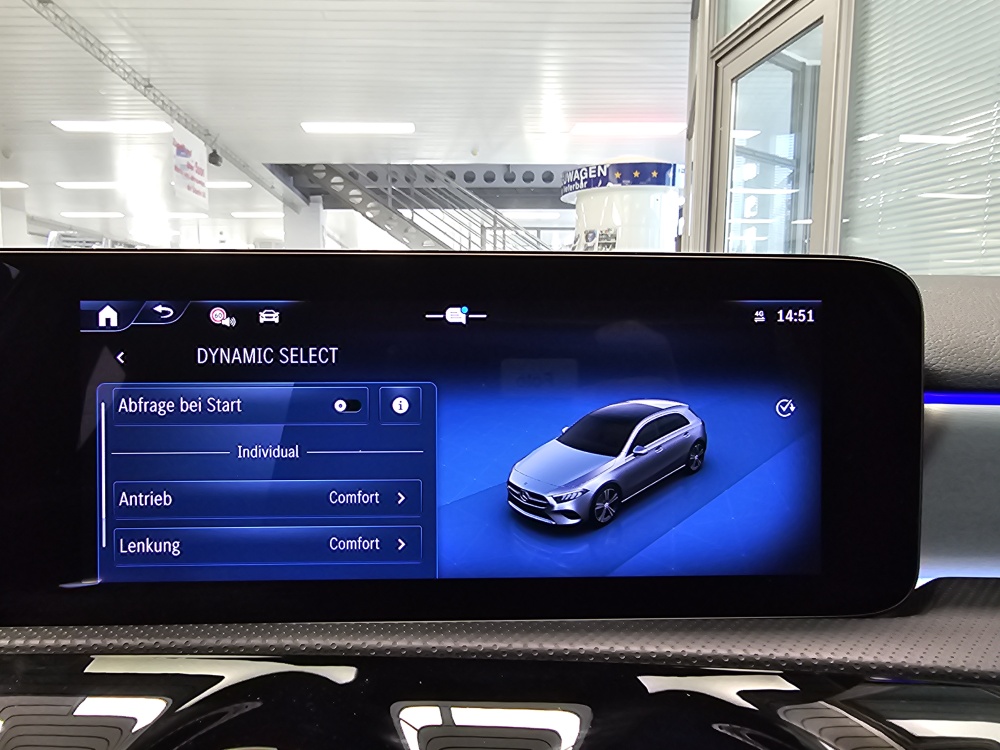 Mercedes-Benz A 180  bei Hoffmann Automobile in Wolfsburg kaufen und sofort mitnehmen - Bild 24