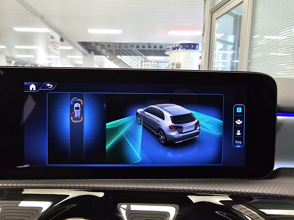 Mercedes-Benz A 180  bei Hoffmann Automobile in Wolfsburg kaufen und sofort mitnehmen - Bild 27