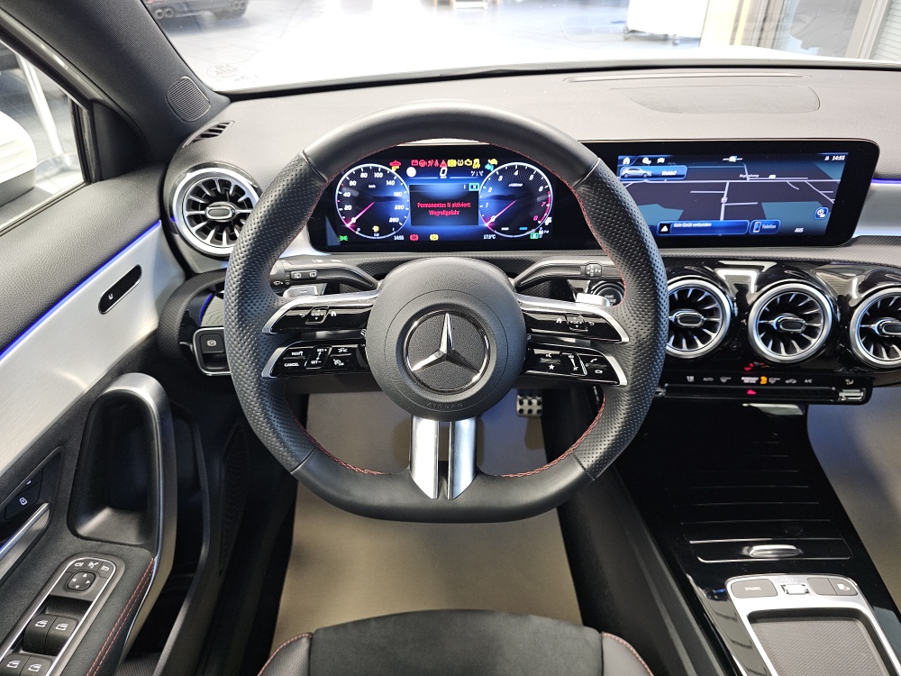 Mercedes-Benz A 180  bei Hoffmann Automobile in Wolfsburg kaufen und sofort mitnehmen - Bild 33
