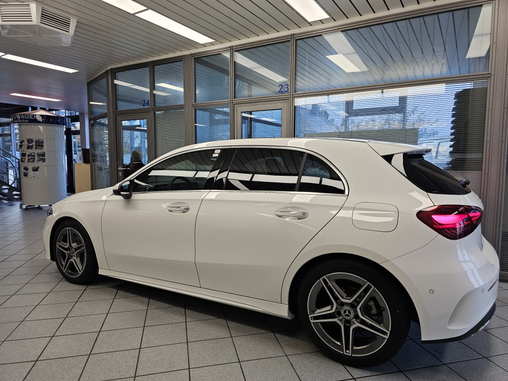 Mercedes-Benz A 180  bei Hoffmann Automobile in Wolfsburg kaufen und sofort mitnehmen - Bild 39