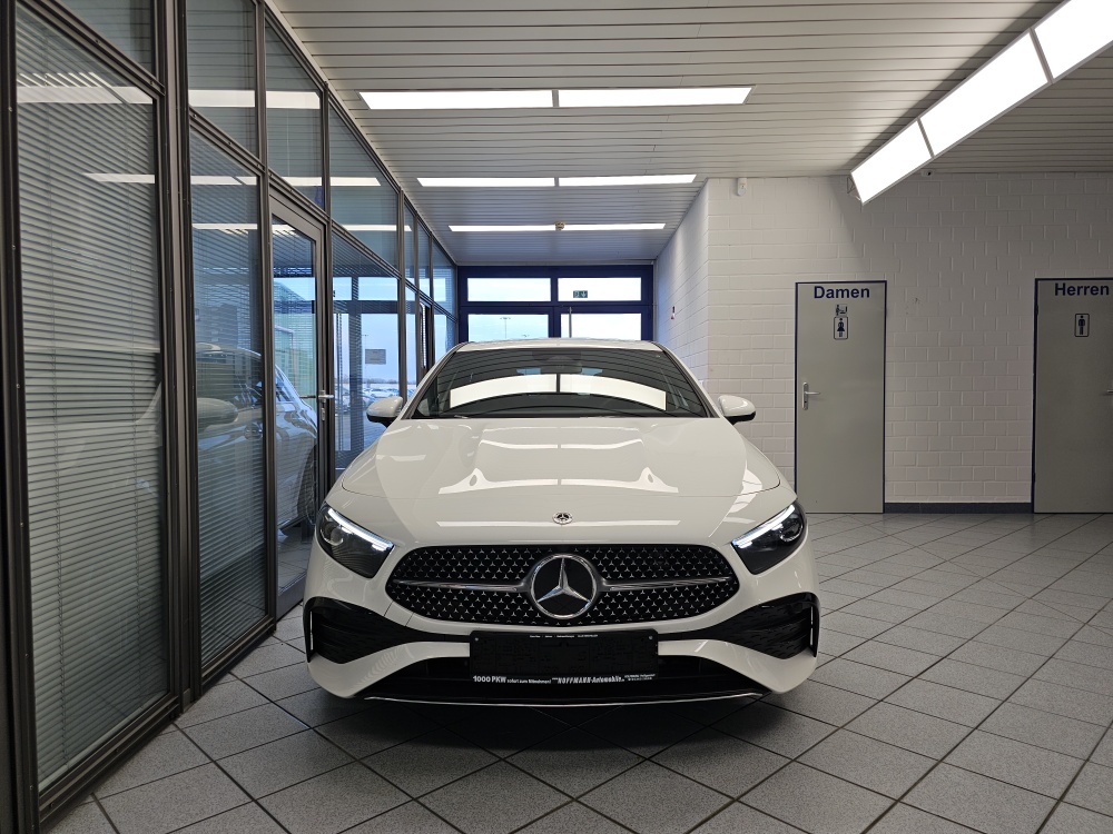 Mercedes-Benz A 180  bei Hoffmann Automobile in Wolfsburg kaufen und sofort mitnehmen - Bild 41