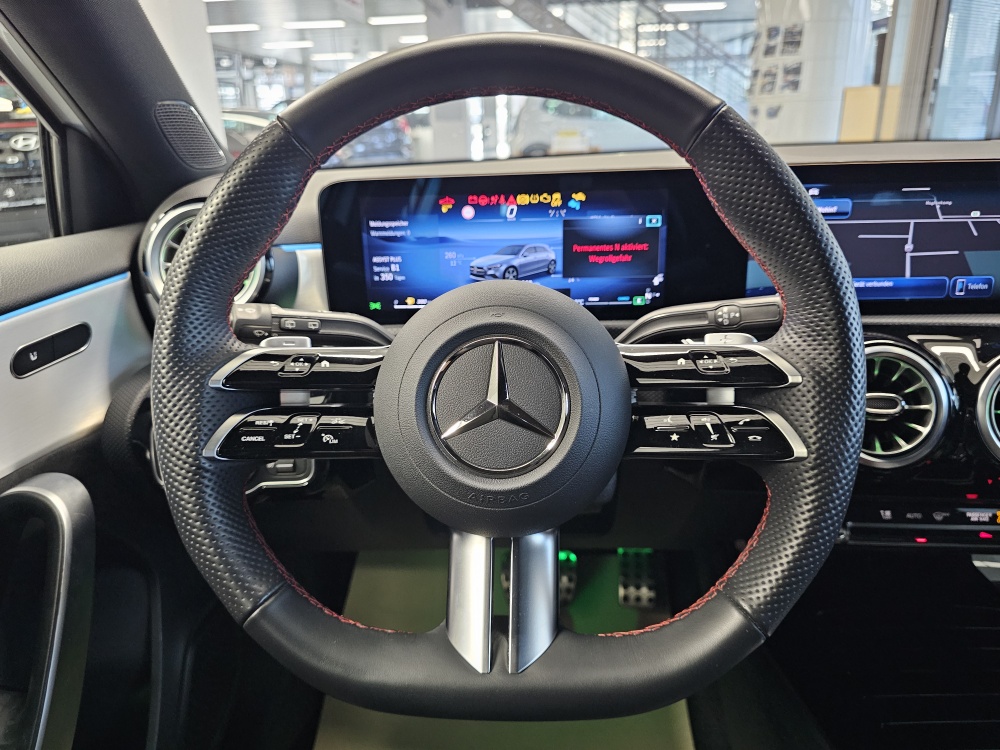 Mercedes-Benz A 180  bei Hoffmann Automobile in Wolfsburg kaufen und sofort mitnehmen - Bild 29