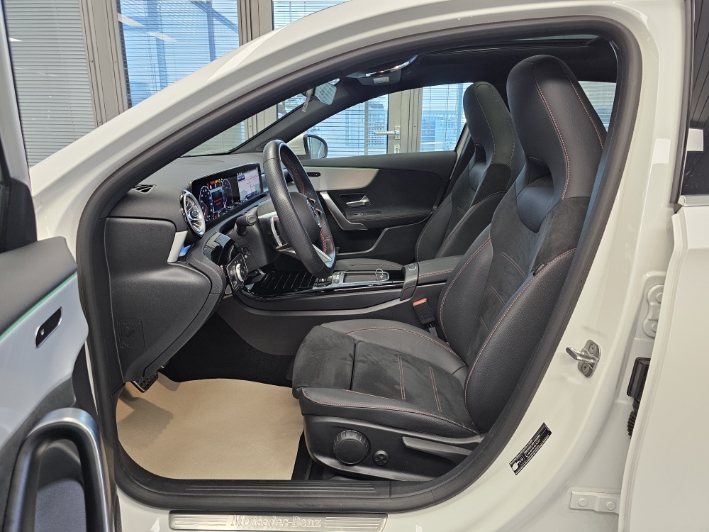 Mercedes-Benz A 180  bei Hoffmann Automobile in Wolfsburg kaufen und sofort mitnehmen - Bild 37