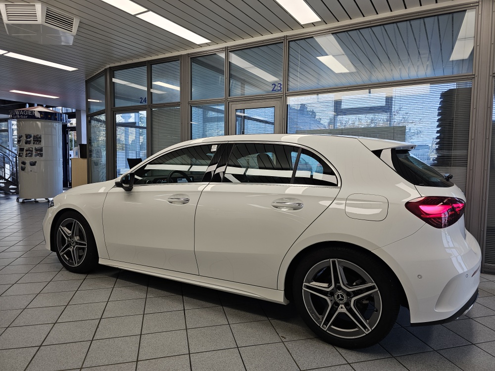 Mercedes-Benz A 180  bei Hoffmann Automobile in Wolfsburg kaufen und sofort mitnehmen - Bild 39