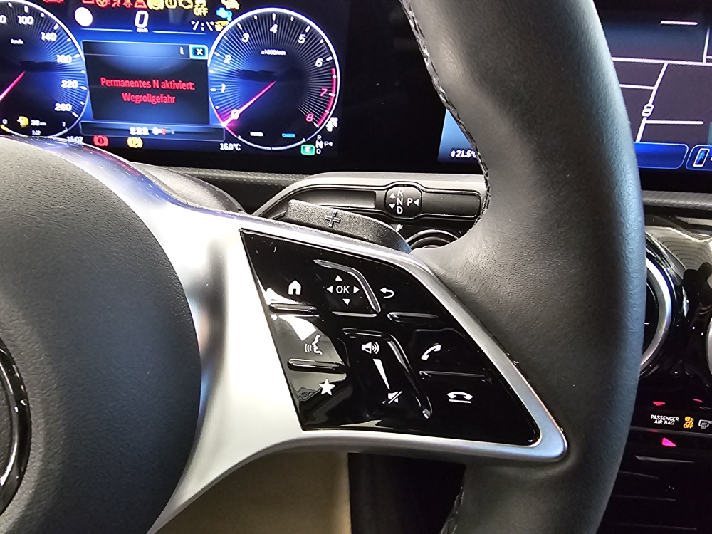 Mercedes-Benz A 180  bei Hoffmann Automobile in Wolfsburg kaufen und sofort mitnehmen - Bild 27