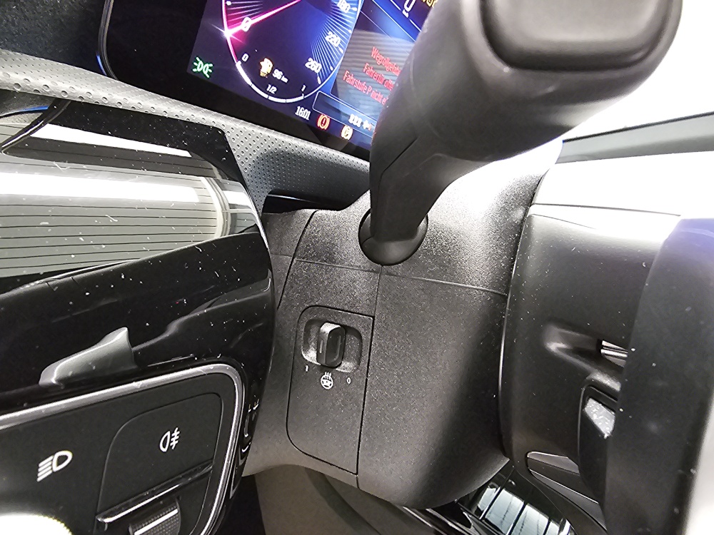 Mercedes-Benz A 180  bei Hoffmann Automobile in Wolfsburg kaufen und sofort mitnehmen - Bild 33