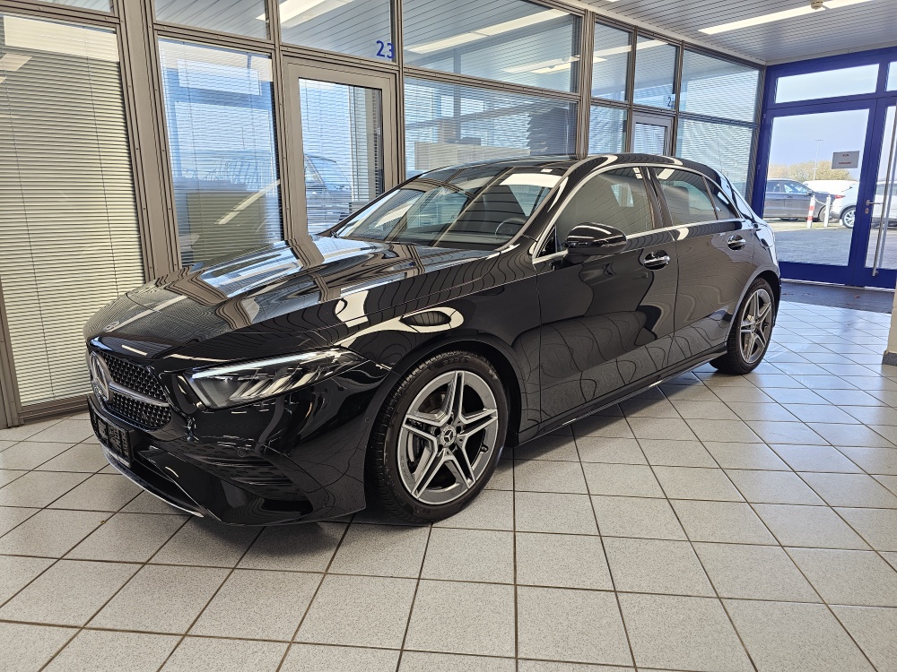 Mercedes-Benz A 200 AMG Line für nur 30.900,- € bei Hoffmann Automobile in Wolfsburg kaufen und sofort mitnehmen