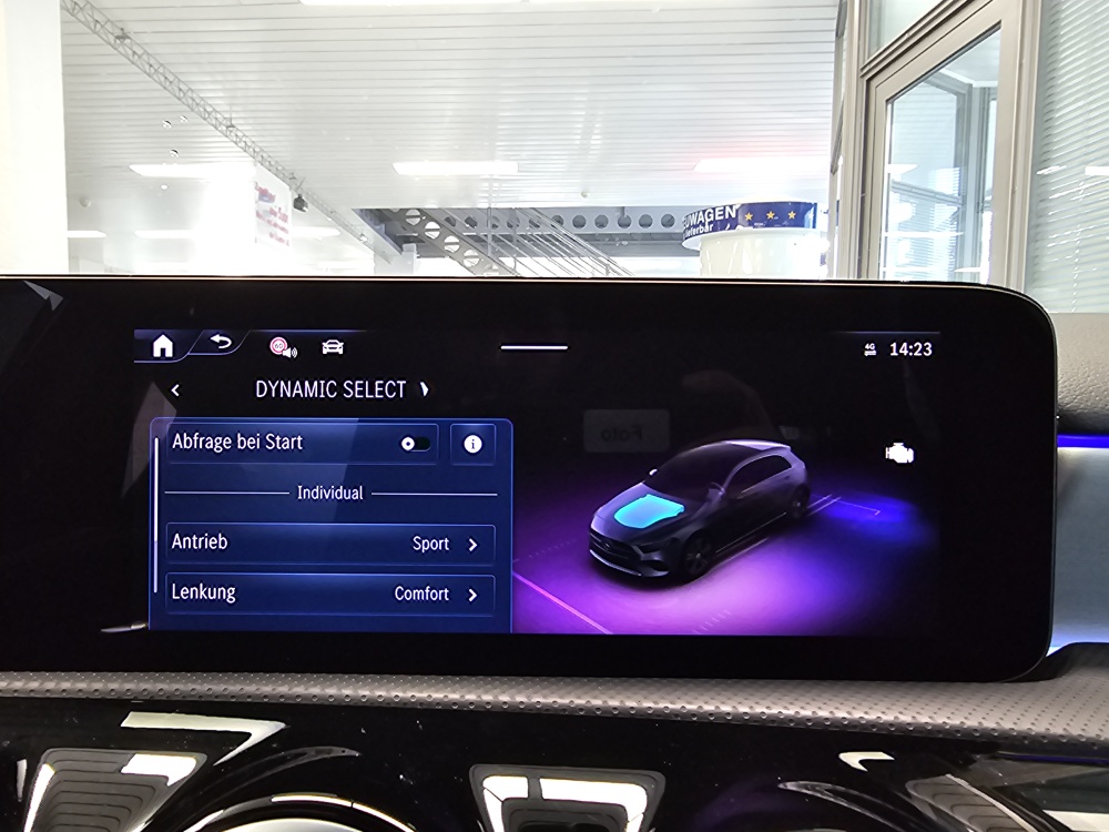 Mercedes-Benz A 200  bei Hoffmann Automobile in Wolfsburg kaufen und sofort mitnehmen - Bild 24