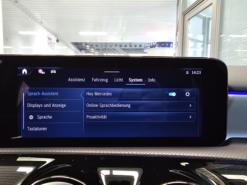 Mercedes-Benz A 200  bei Hoffmann Automobile in Wolfsburg kaufen und sofort mitnehmen - Bild 25