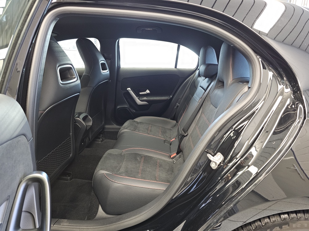 Mercedes-Benz A 200  bei Hoffmann Automobile in Wolfsburg kaufen und sofort mitnehmen - Bild 4