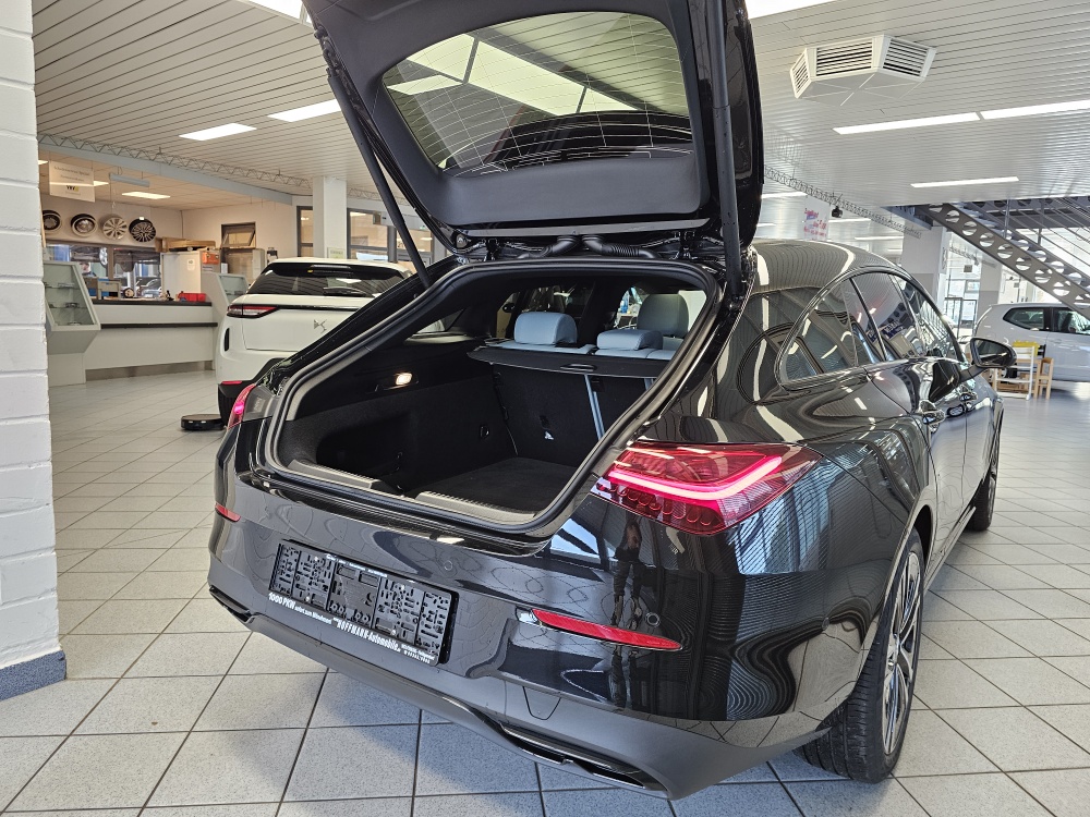 Mercedes-Benz CLA 180 Shooting Brake bei Hoffmann Automobile in Wolfsburg kaufen und sofort mitnehmen - Bild 2