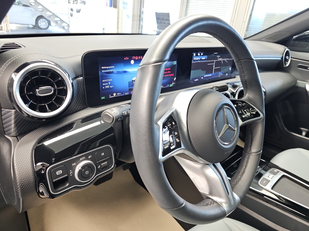 Mercedes-Benz CLA 180 Shooting Brake bei Hoffmann Automobile in Wolfsburg kaufen und sofort mitnehmen - Bild 33