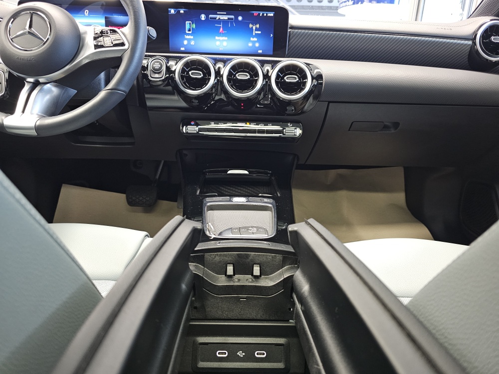 Mercedes-Benz CLA 180 Shooting Brake bei Hoffmann Automobile in Wolfsburg kaufen und sofort mitnehmen - Bild 7