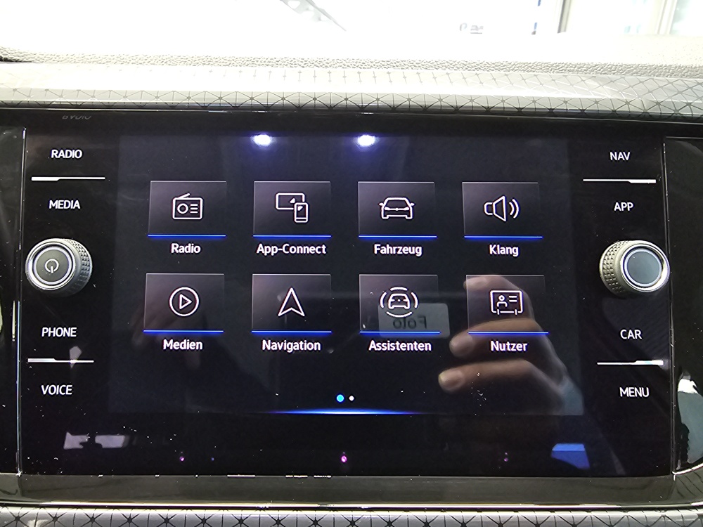 VW T-Cross  bei Hoffmann Automobile in Wolfsburg kaufen und sofort mitnehmen - Bild 9