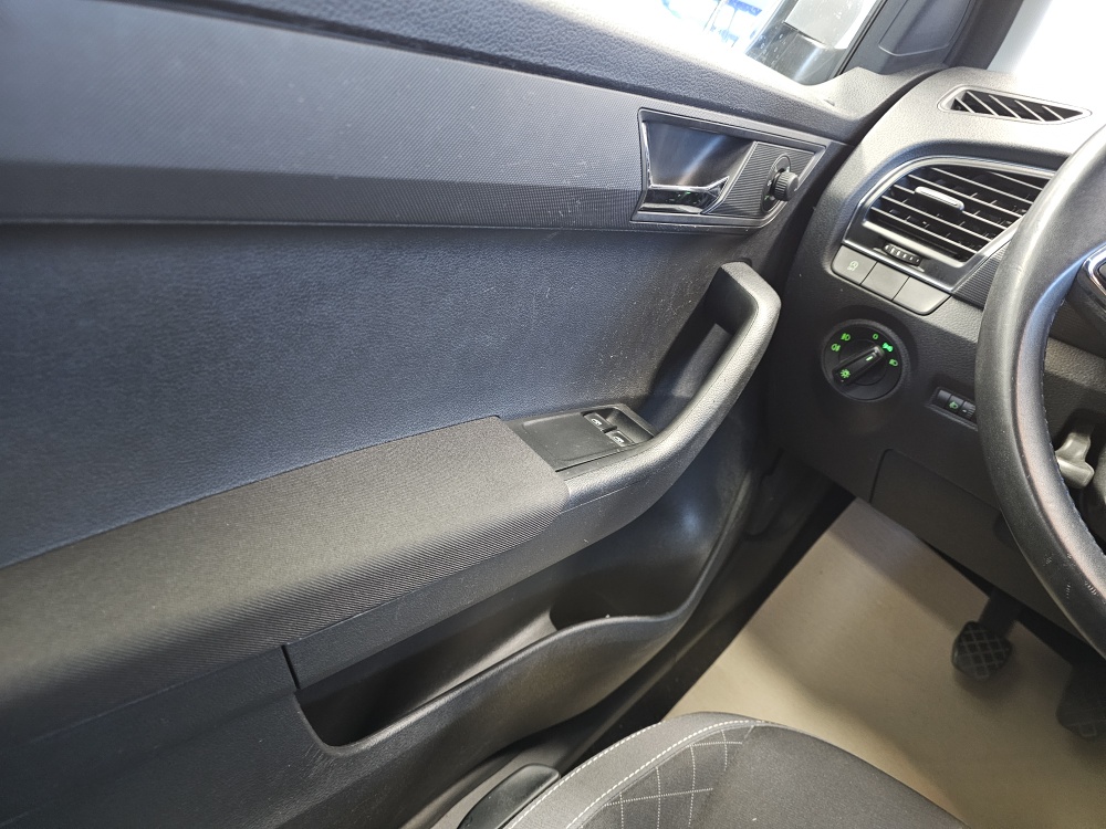 Skoda Fabia Combi  bei Hoffmann Automobile in Wolfsburg kaufen und sofort mitnehmen - Bild 16