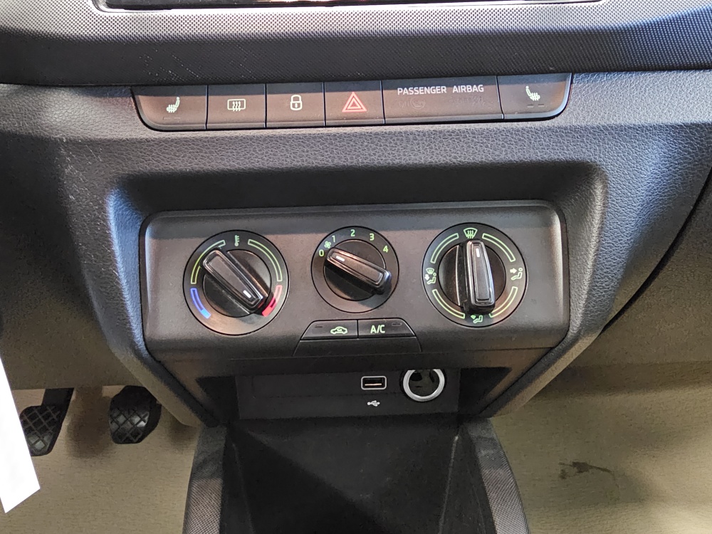 Skoda Fabia Combi  bei Hoffmann Automobile in Wolfsburg kaufen und sofort mitnehmen - Bild 8