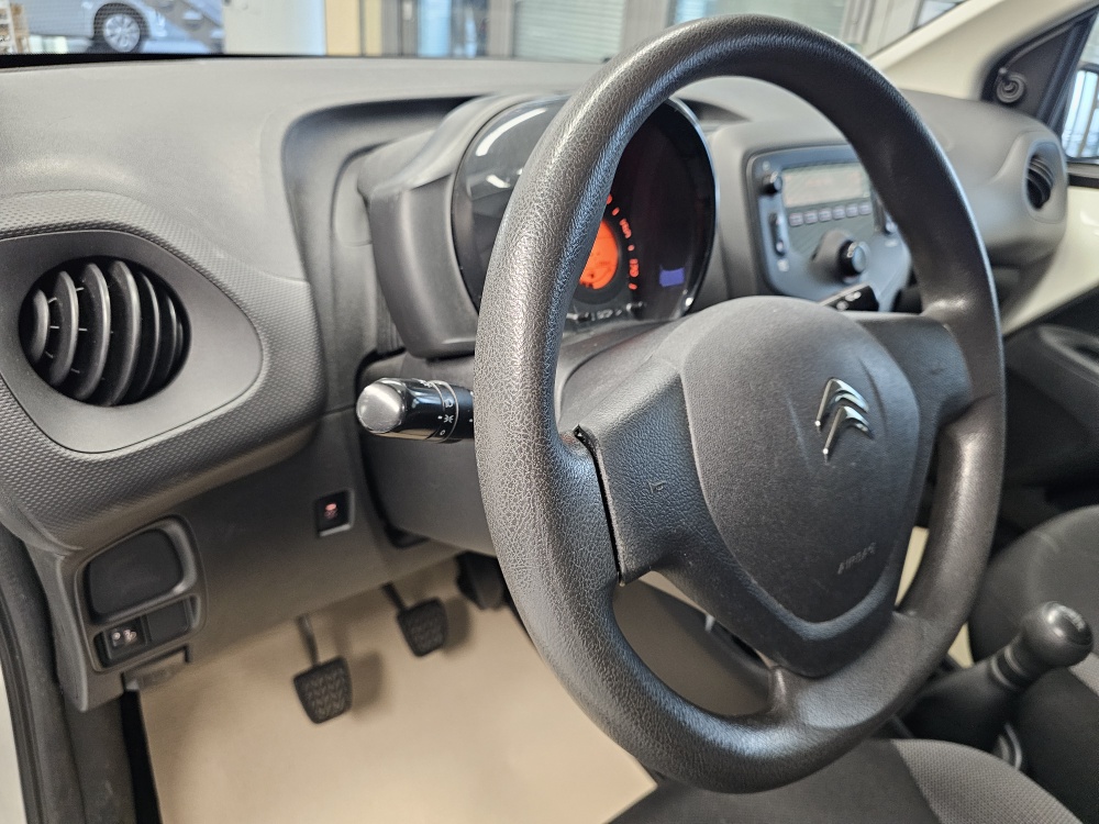 Citroen C1  bei Hoffmann Automobile in Wolfsburg kaufen und sofort mitnehmen - Bild 12