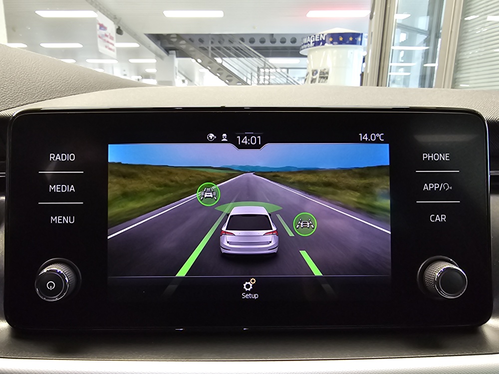 Skoda Scala  bei Hoffmann Automobile in Wolfsburg kaufen und sofort mitnehmen - Bild 16