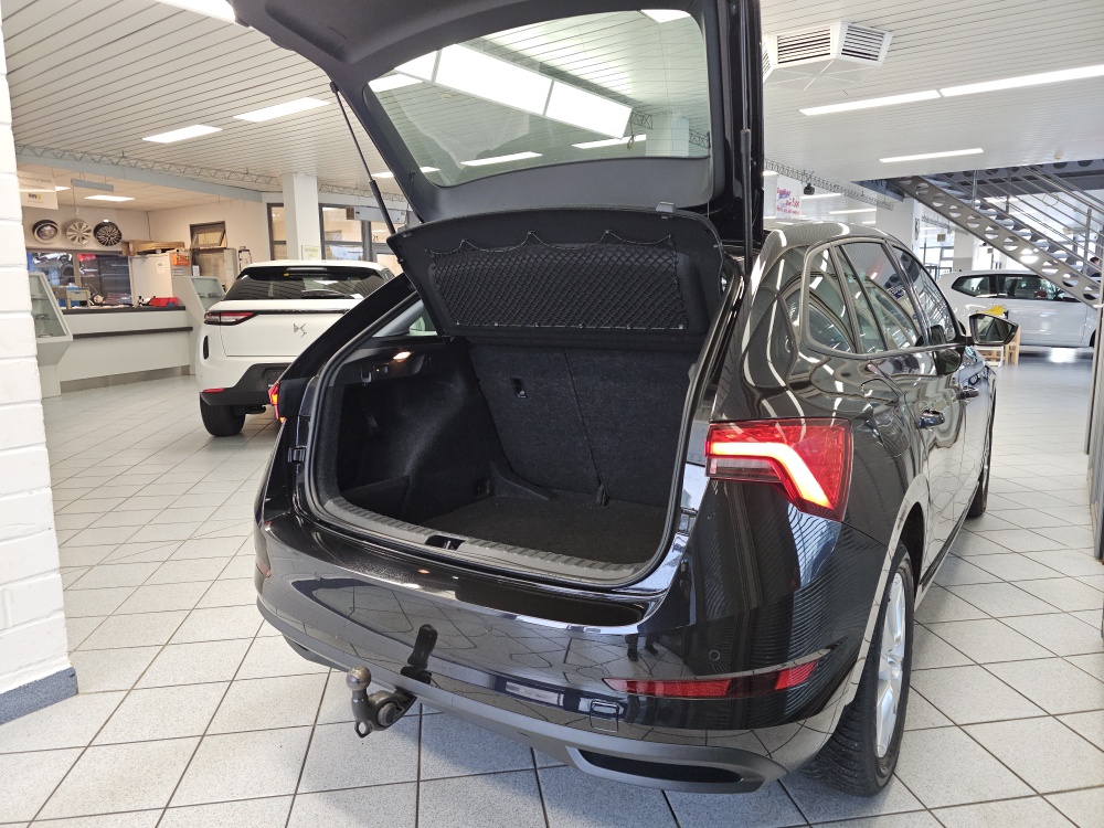 Skoda Scala  bei Hoffmann Automobile in Wolfsburg kaufen und sofort mitnehmen - Bild 2